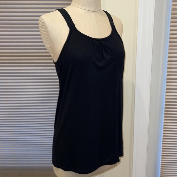 Hi Line Strappy Tank top - Picture 7 of 8